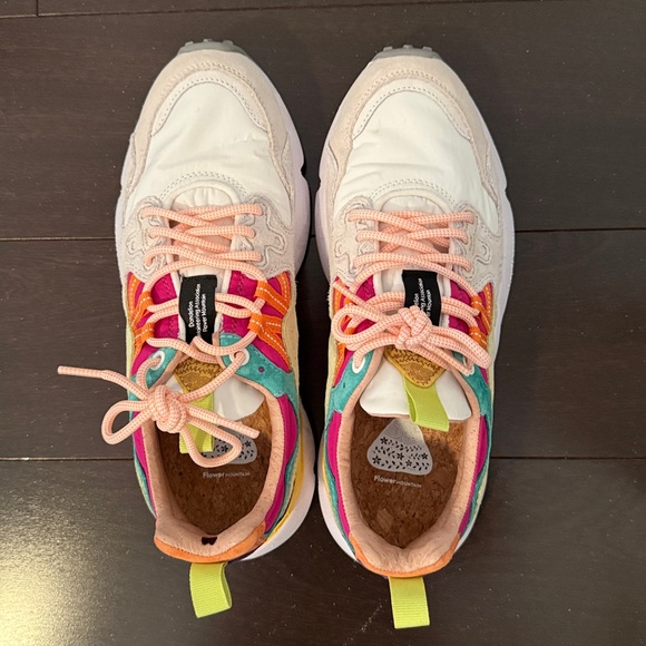 EUC Flower Mountain Yamano 3 Sneakers - Picture 8 of 15